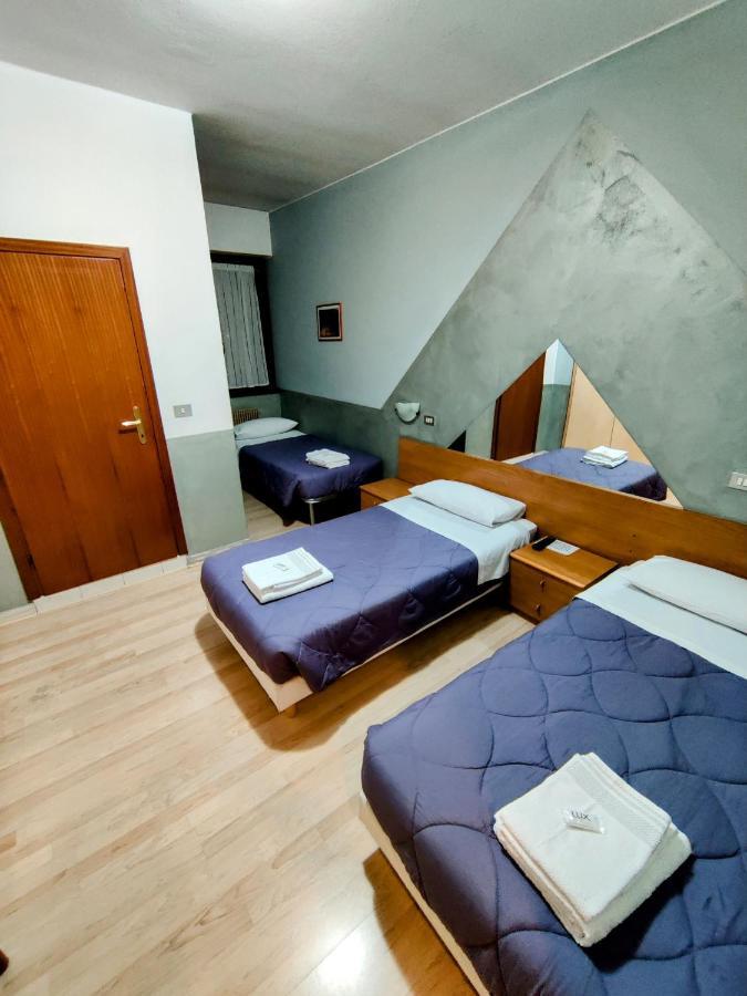 Albergo Baffo Chiuro Exterior foto